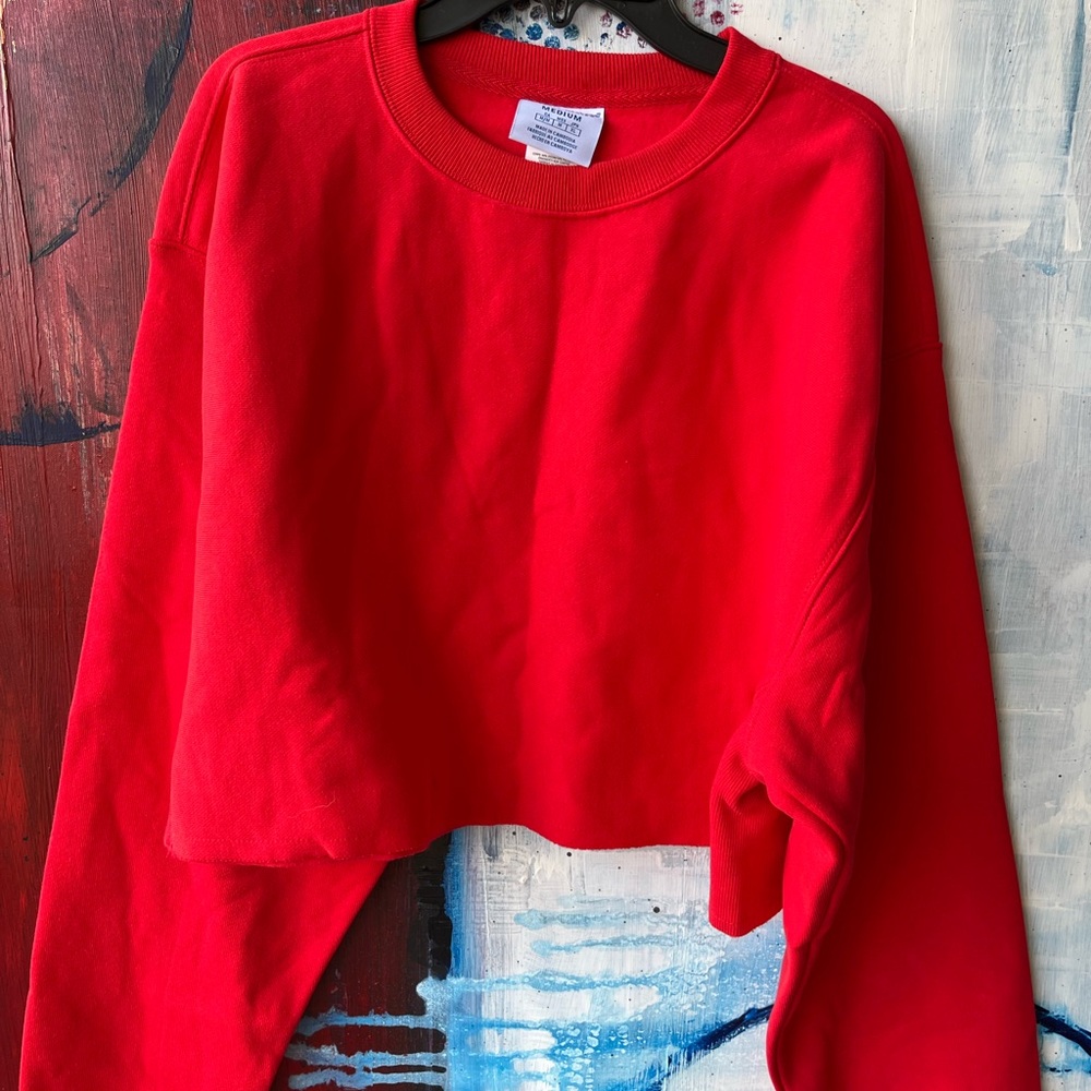 Women’s Champion Cropped Reverse Weave Sweatshirt size Medium BNWT